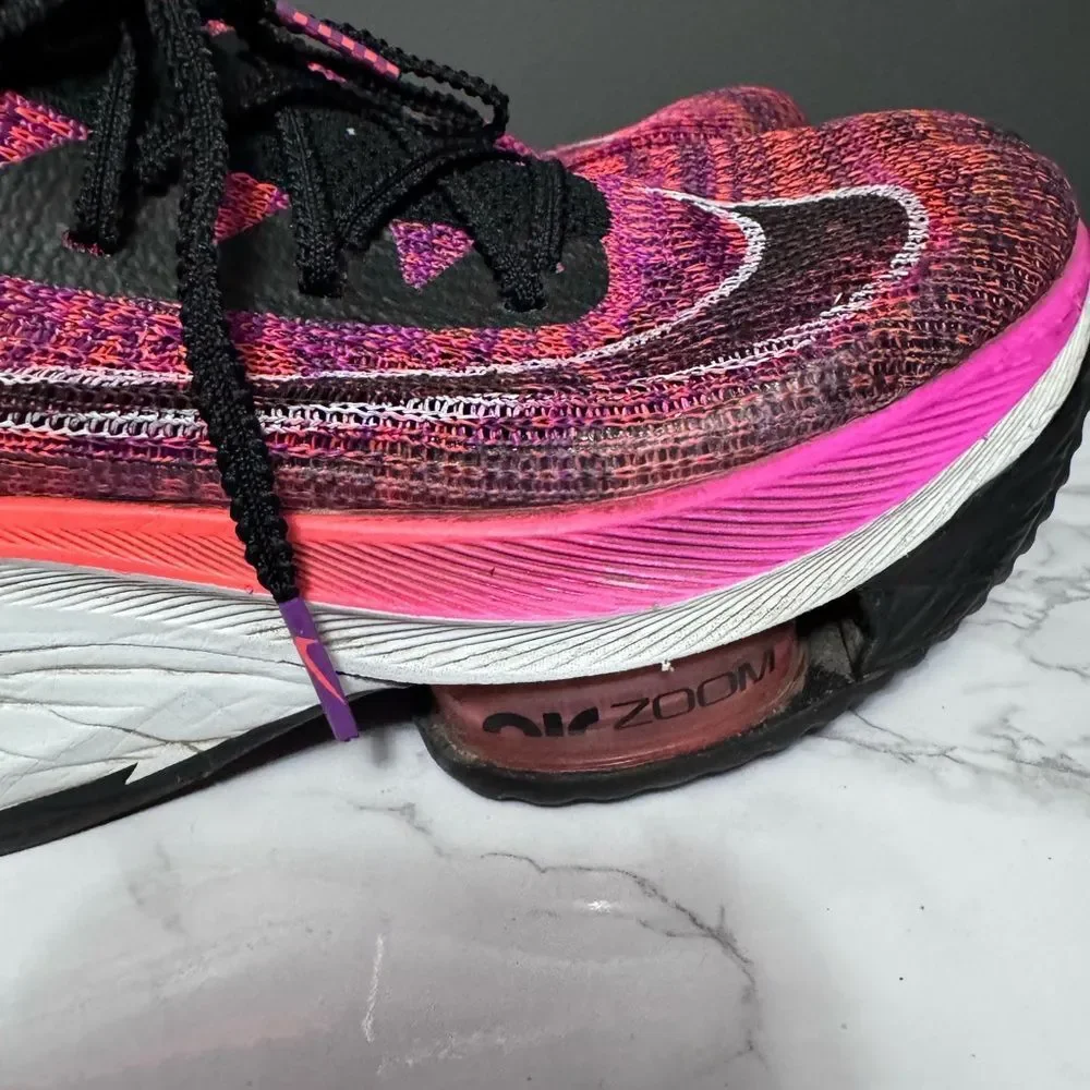 Nike Women's Pink Multi Flyknit Running Shoes - Picture 5 of 11